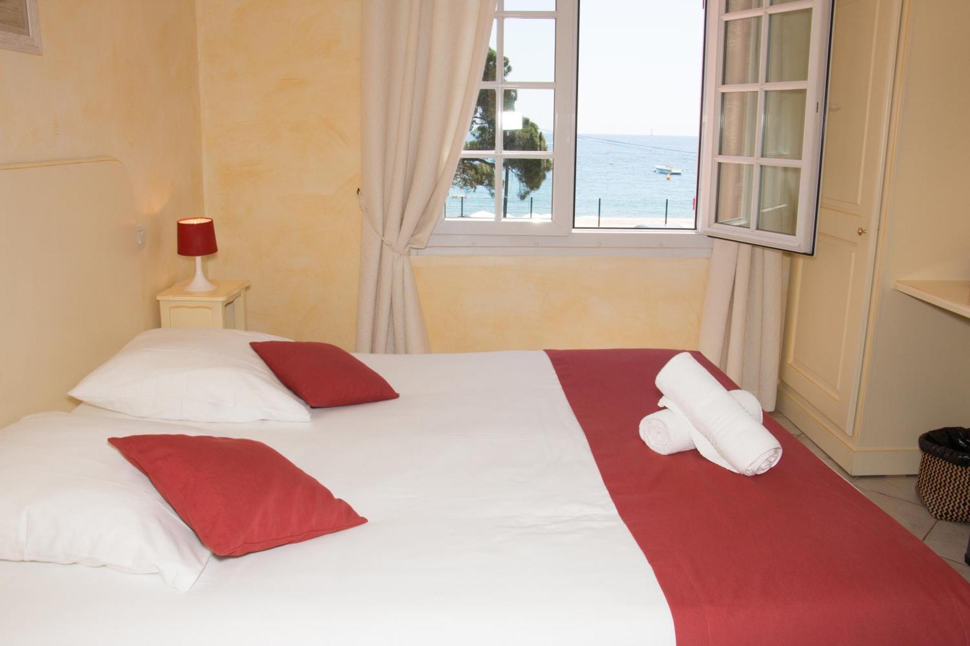 Hotel & Spa La Villa سانت ماكسيم المظهر الخارجي الصورة