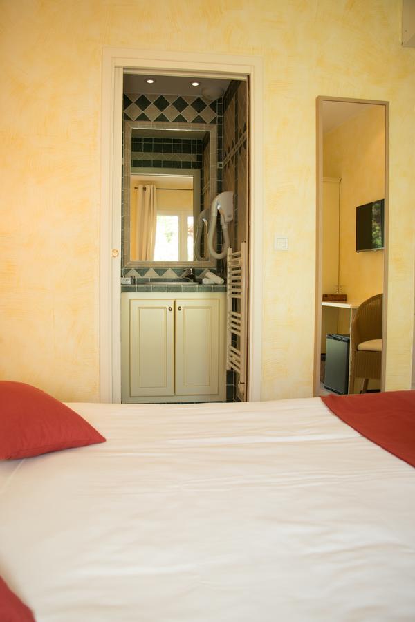 Hotel & Spa La Villa سانت ماكسيم المظهر الخارجي الصورة