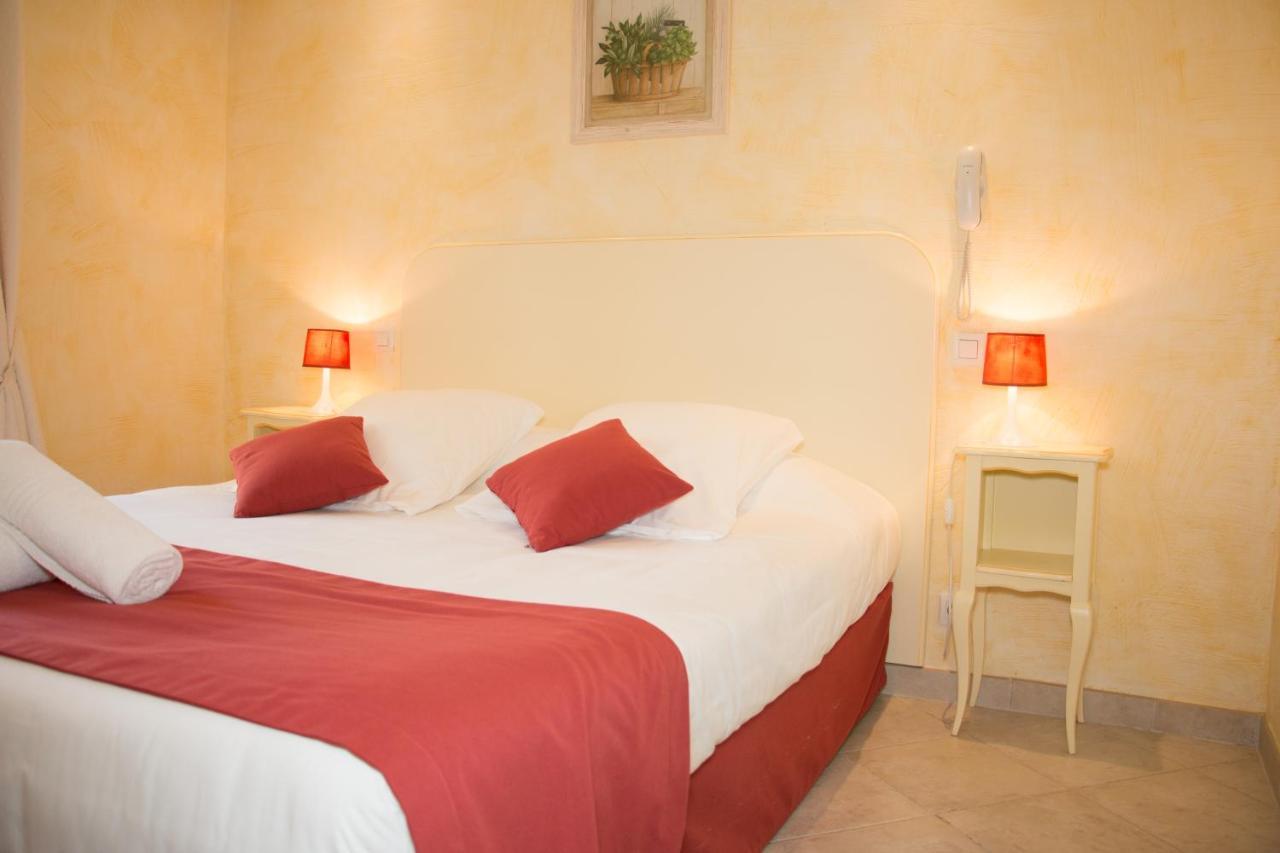 Hotel & Spa La Villa سانت ماكسيم المظهر الخارجي الصورة